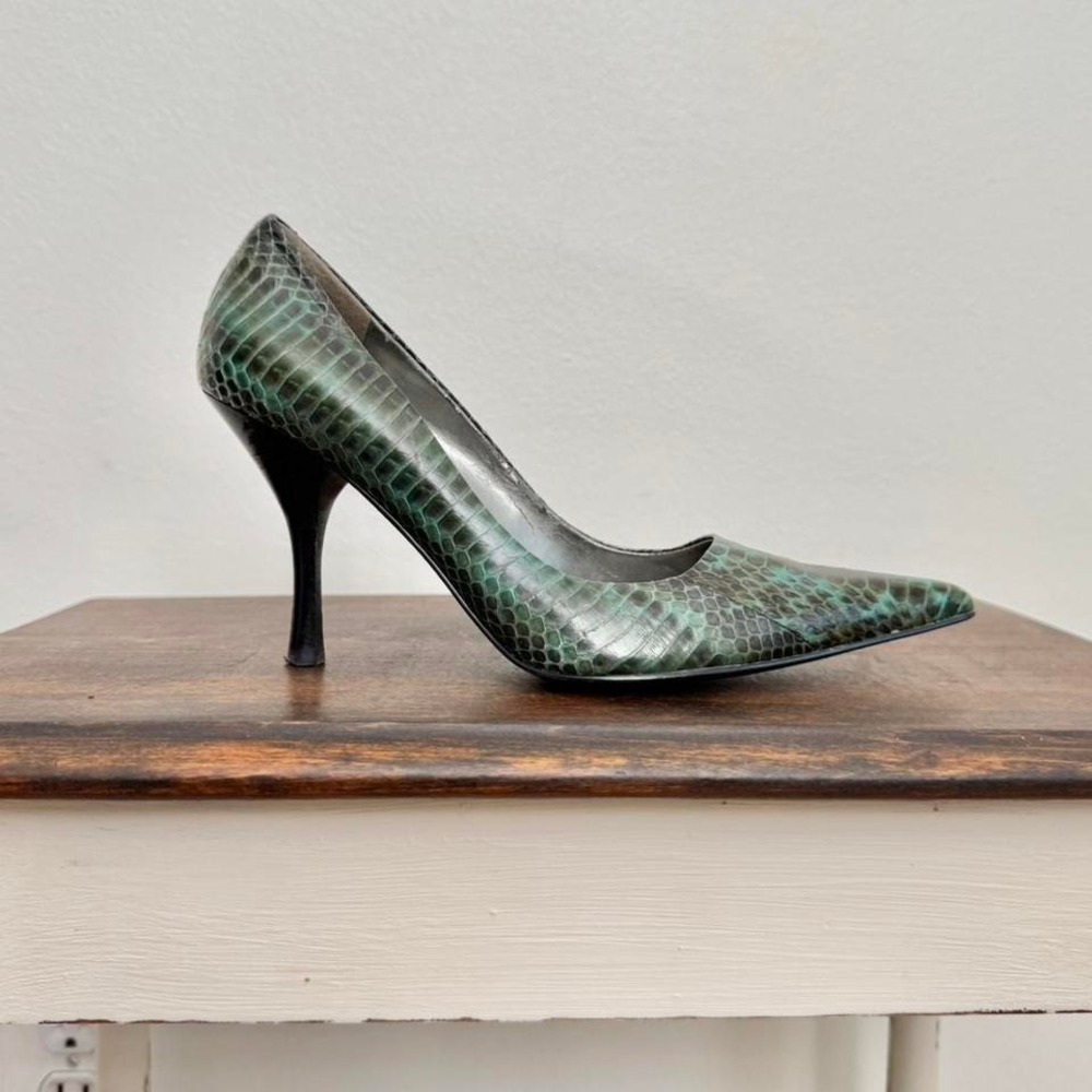Teal Green Faux Snakeskin Pointed Heel Size 6